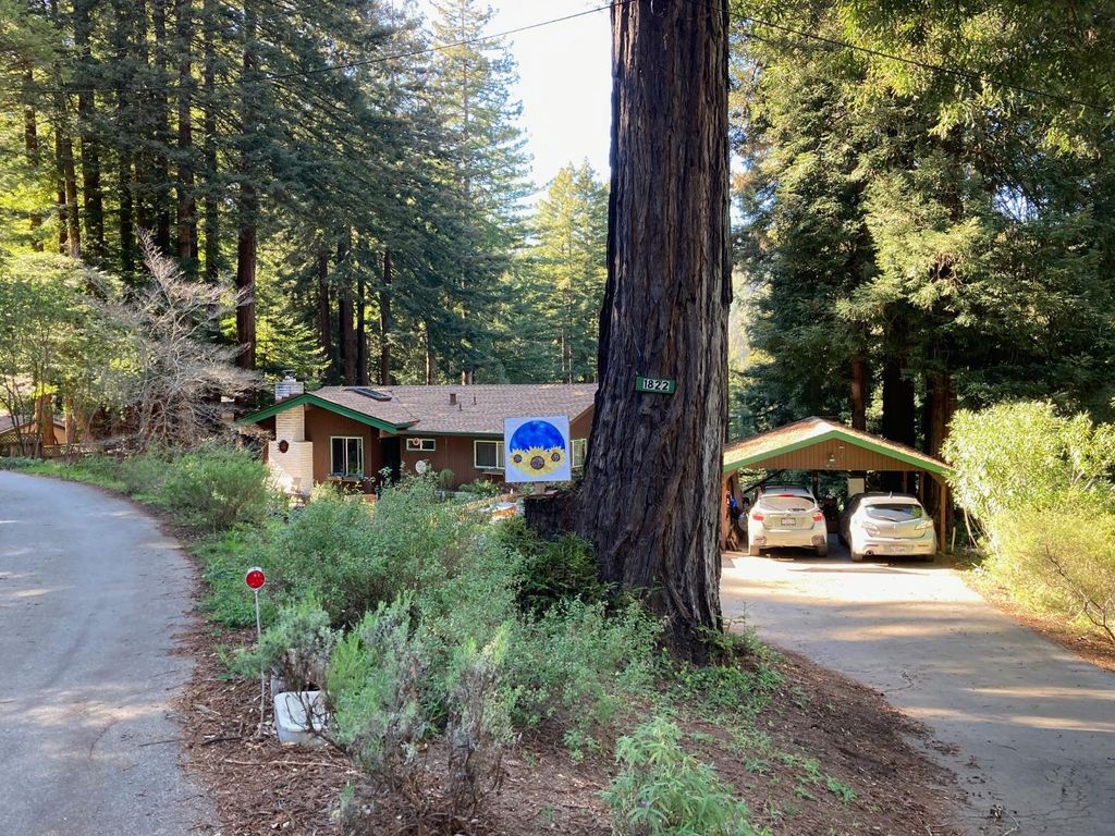 Photo of 1822 Early Drive, Felton, CA 95018 (MLS # ML82023965)