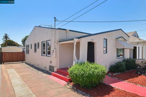 A home in San Leandro