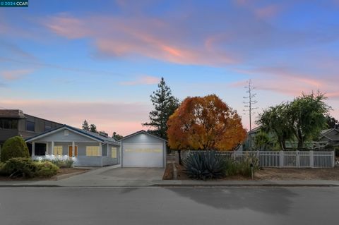 A home in Campbell