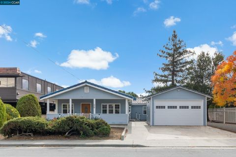 A home in Campbell