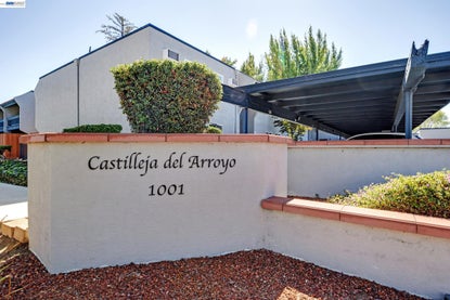 1001 Murrieta Blvd – Investment Home
