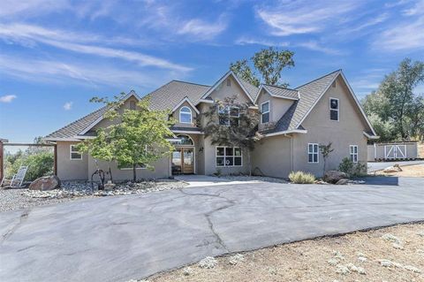 A home in Tuolumne