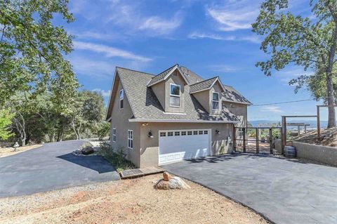 A home in Tuolumne