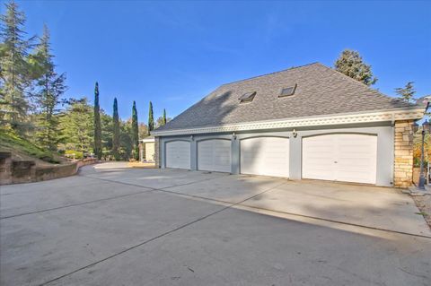 A home in Monte Sereno