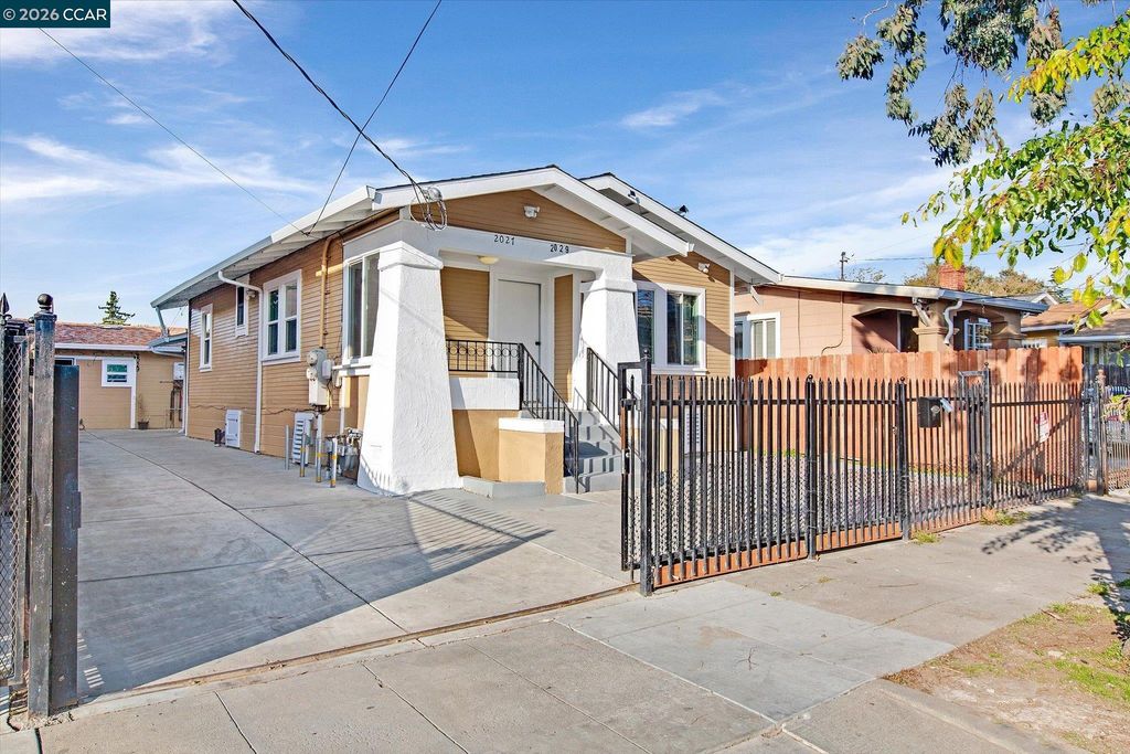 Photo of 2027 83Rd Ave, Oakland, CA 94621 (MLS # 41129091)