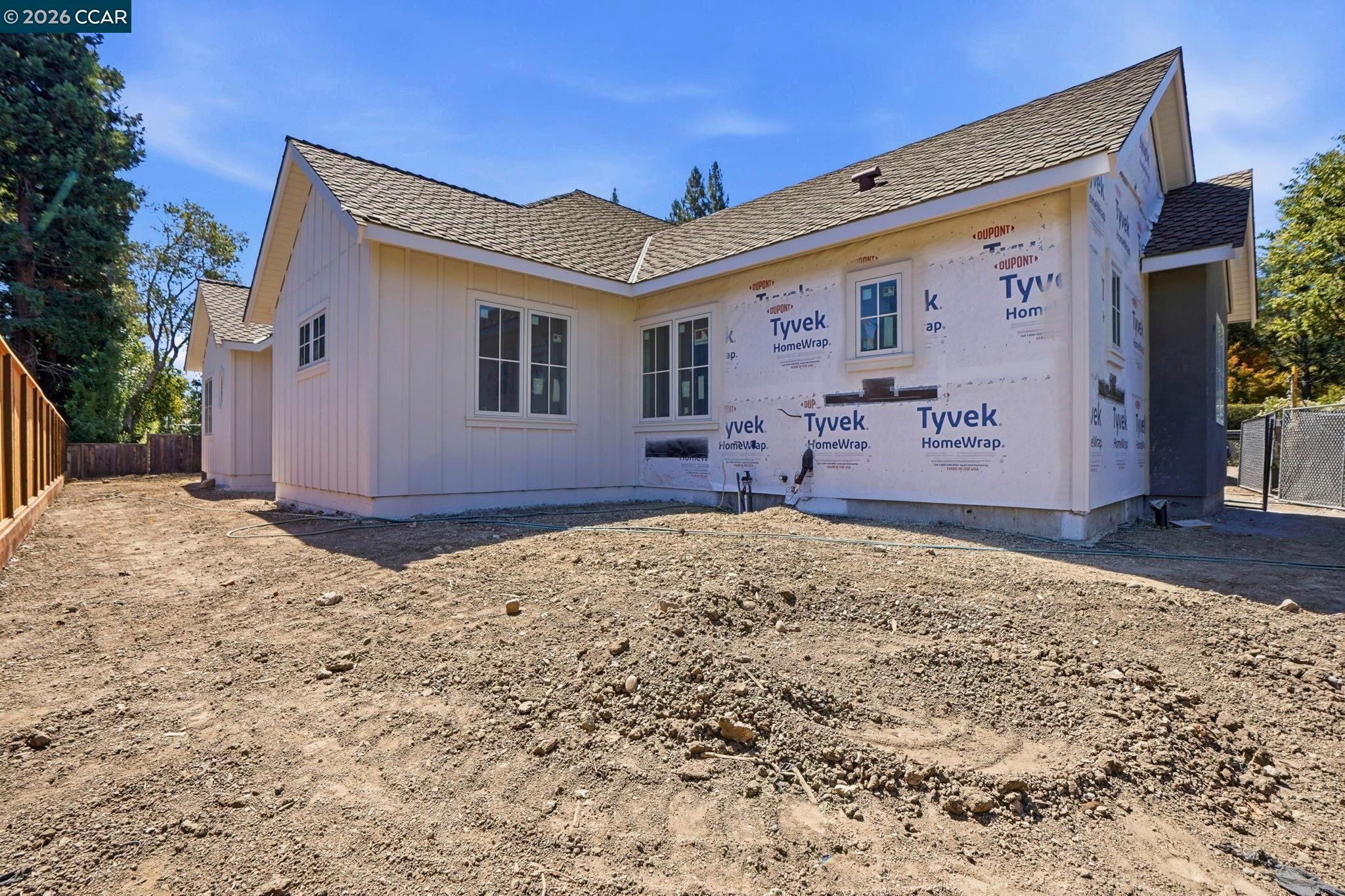 10 Corwin Dr
