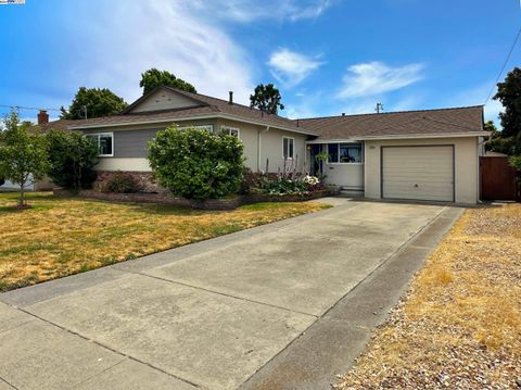 A home in San Leandro