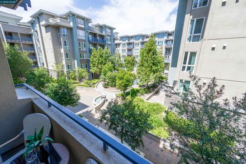 Photo of 5501 DeMarcus Blvd. #464, Dublin, CA 94568 (MLS # 41131342)