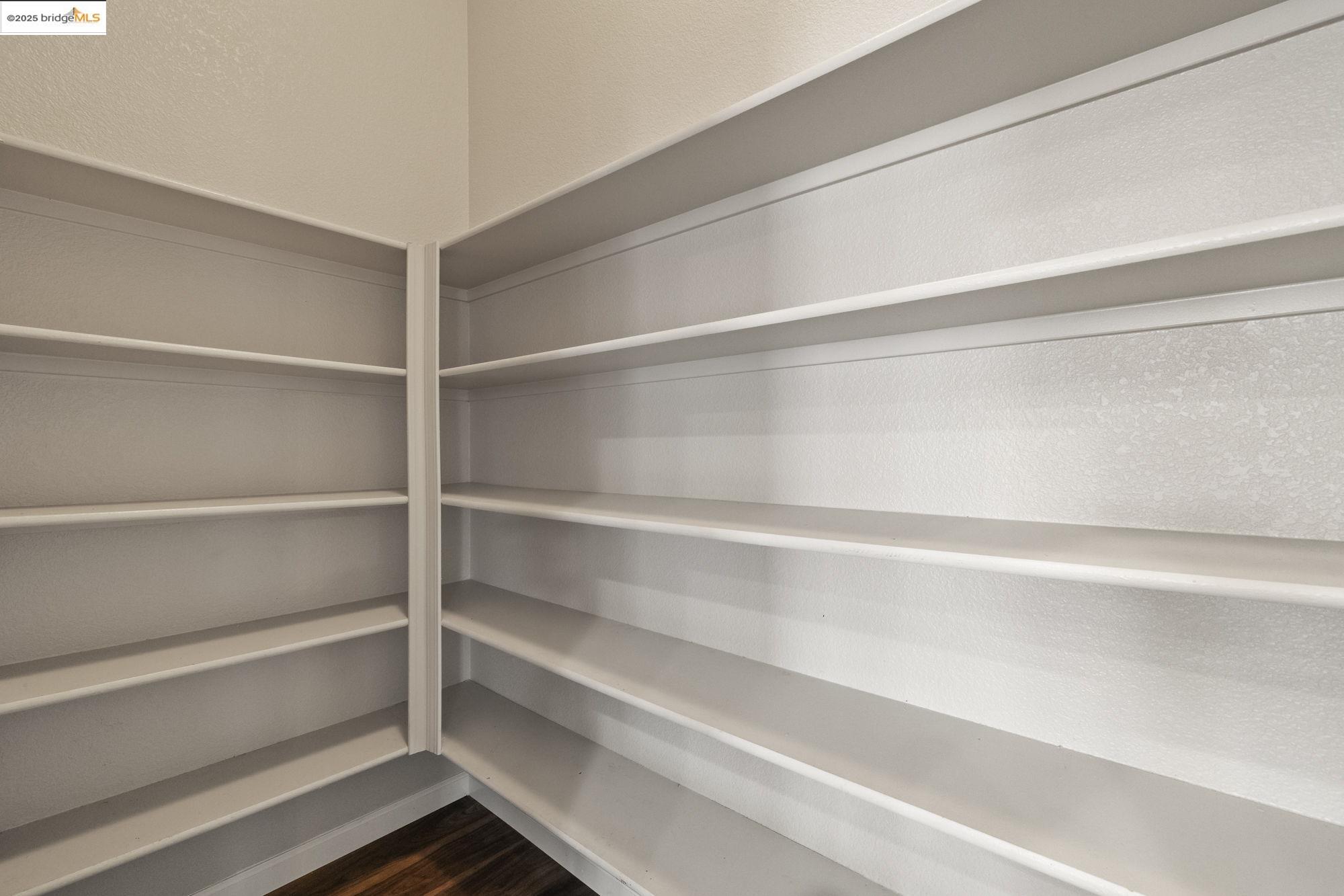 Atwater, California 95301, United States, 4 Bedrooms Bedrooms, ,4 BathroomsBathrooms,Residential,Active,92217