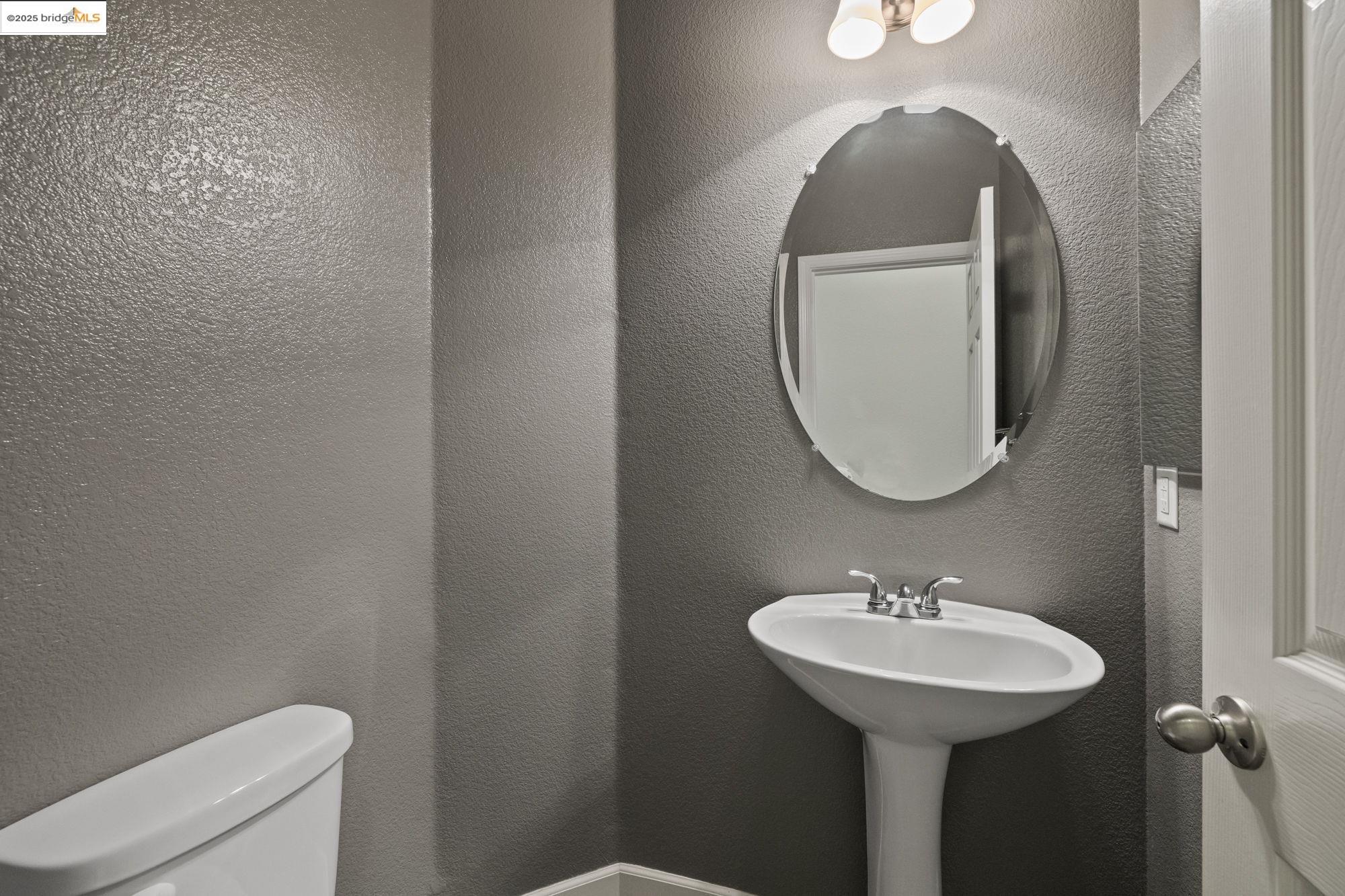 Atwater, California 95301, United States, 4 Bedrooms Bedrooms, ,4 BathroomsBathrooms,Residential,Active,92217