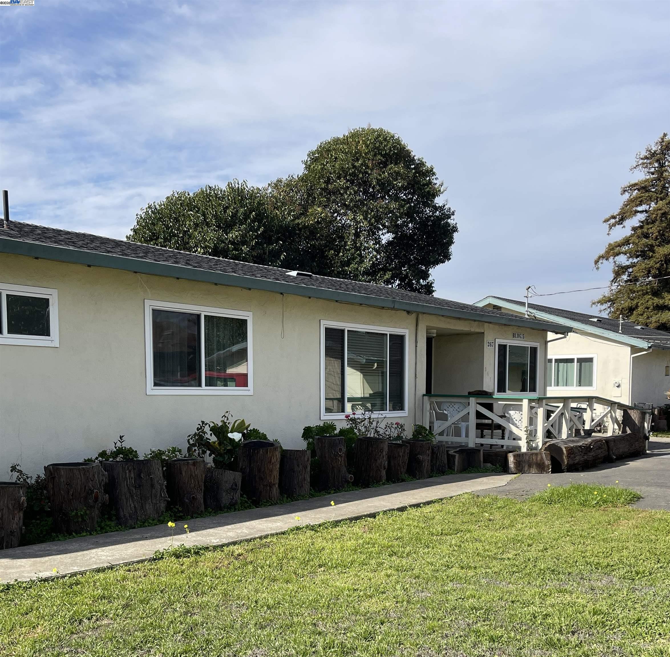 263 Medford Ave