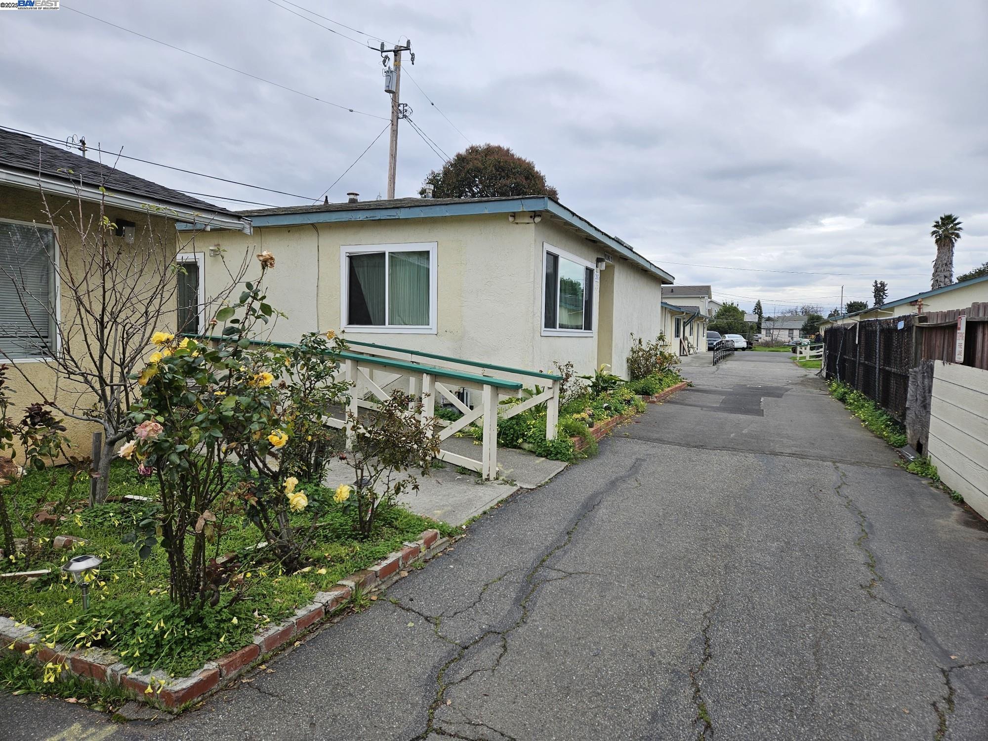 263 Medford Ave