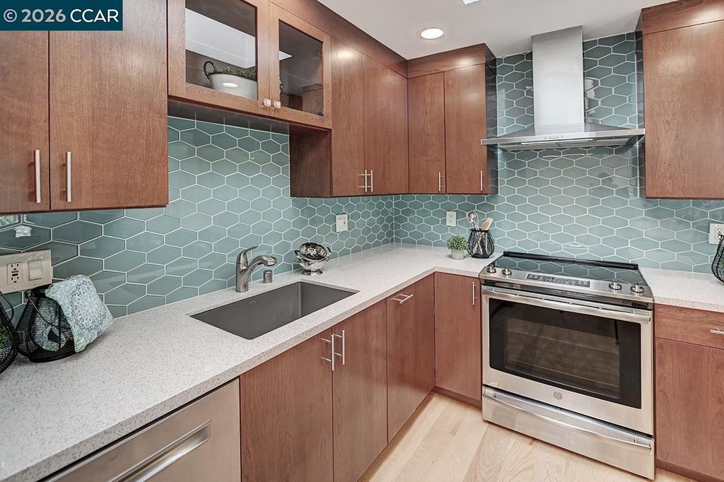 Photo of 2708 Ptarmigan #2, Walnut Creek, CA 94595 (MLS # 41127410)