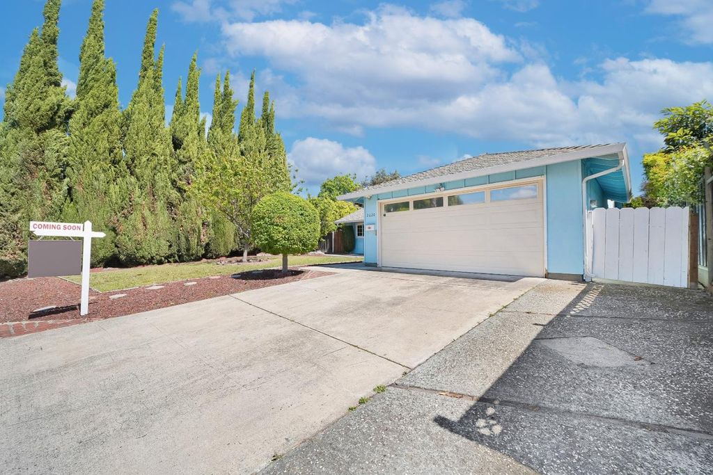Photo of 2620 San Marcos Court, San Jose, CA 95132 (MLS # ML82048145)