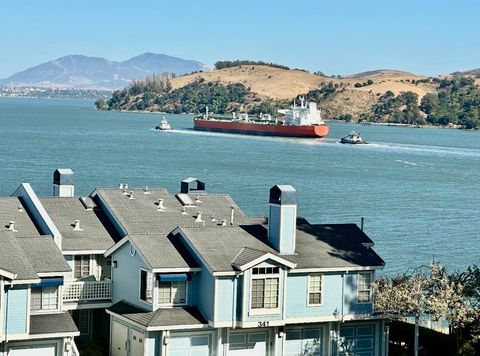Photo of 611 Sea Ranch Ct #6, Vallejo, CA 94591 (MLS # 41119760)