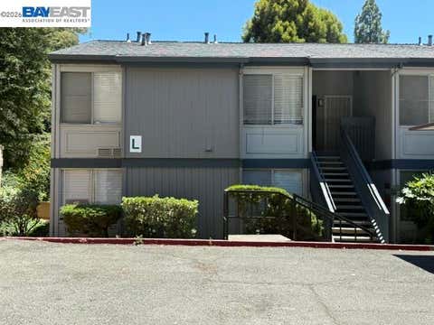 Photo of 355 Parkview Terrace #L1, Vallejo, CA 94589 (MLS # 41140142)