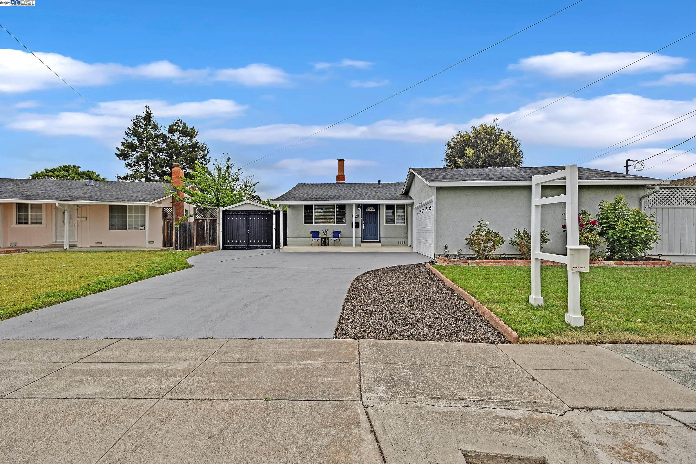 35668 Cabrillo Dr