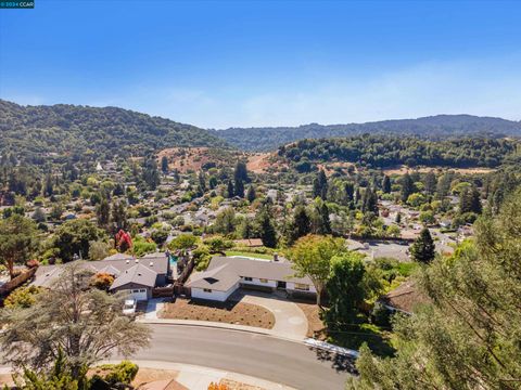 A home in Moraga