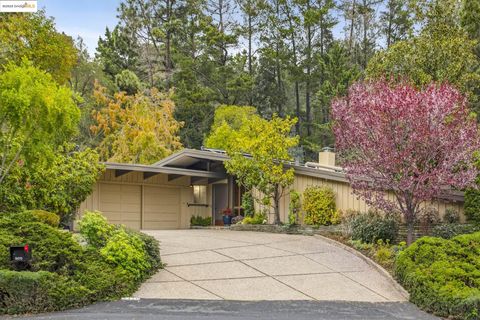 5470 Fernhoff Rd, Oakland, CA 94619 - #: 41089474