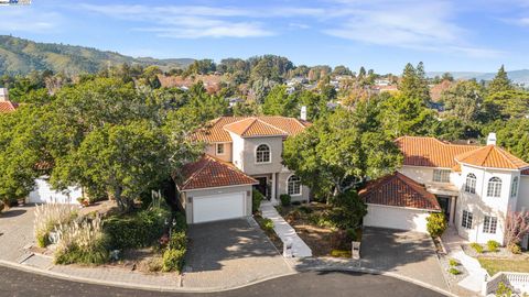 A home in Burlingame