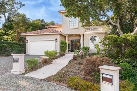 A home in Burlingame