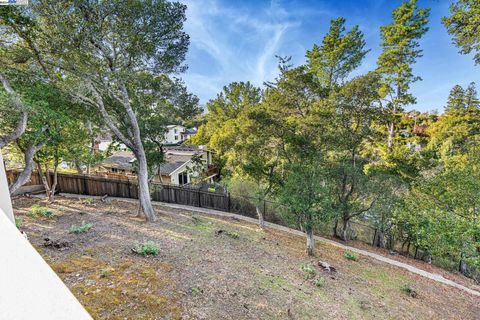 A home in Burlingame