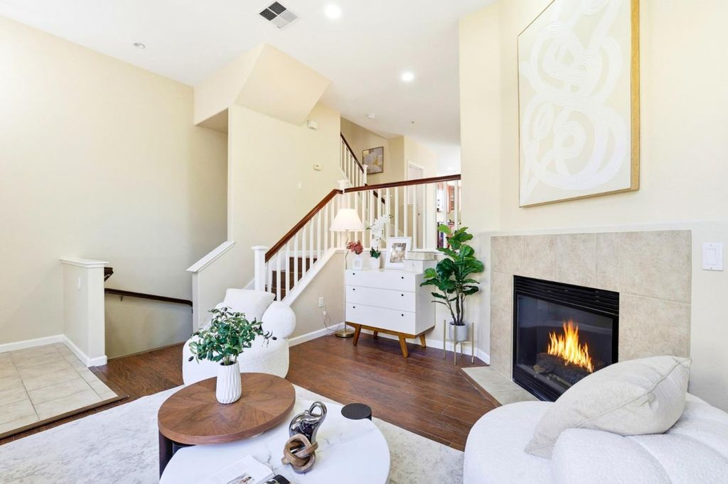 Photo of 89 Esfahan Drive, San Jose, CA 95111 (MLS # ML82025942)