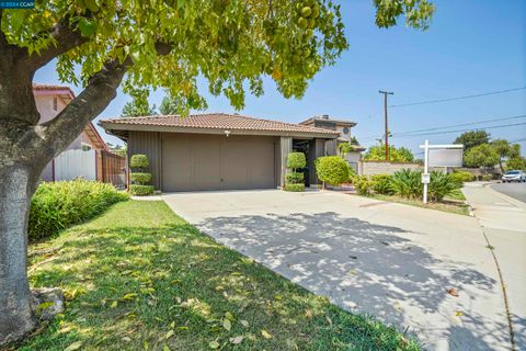 A home in Covina