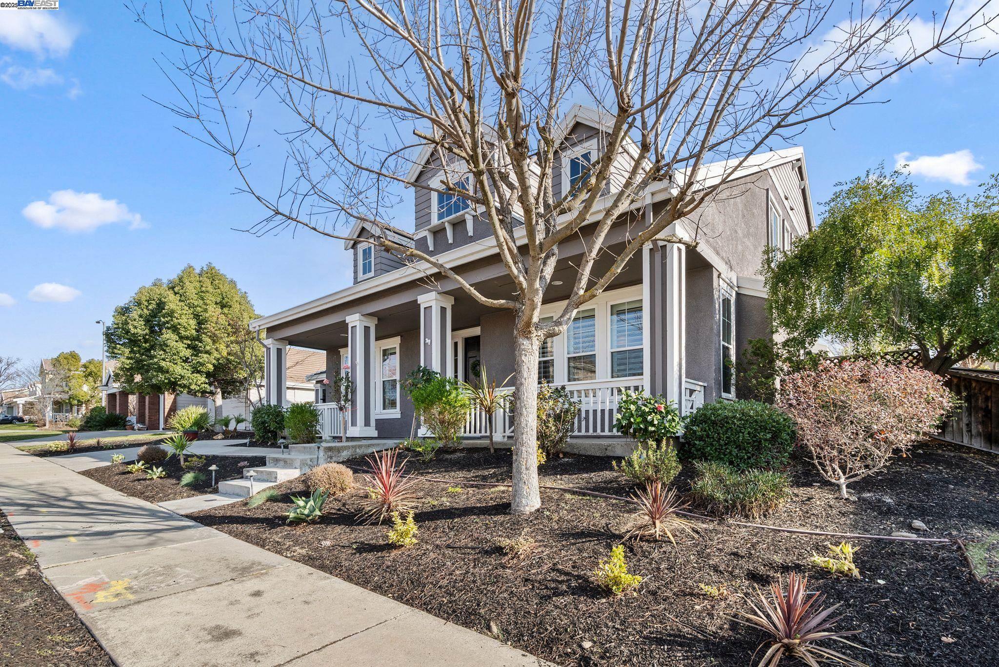 1071 Lexington Way