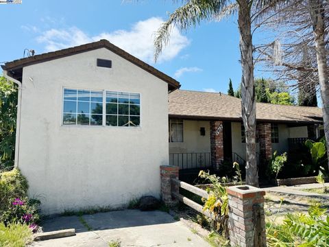 A home in San Leandro