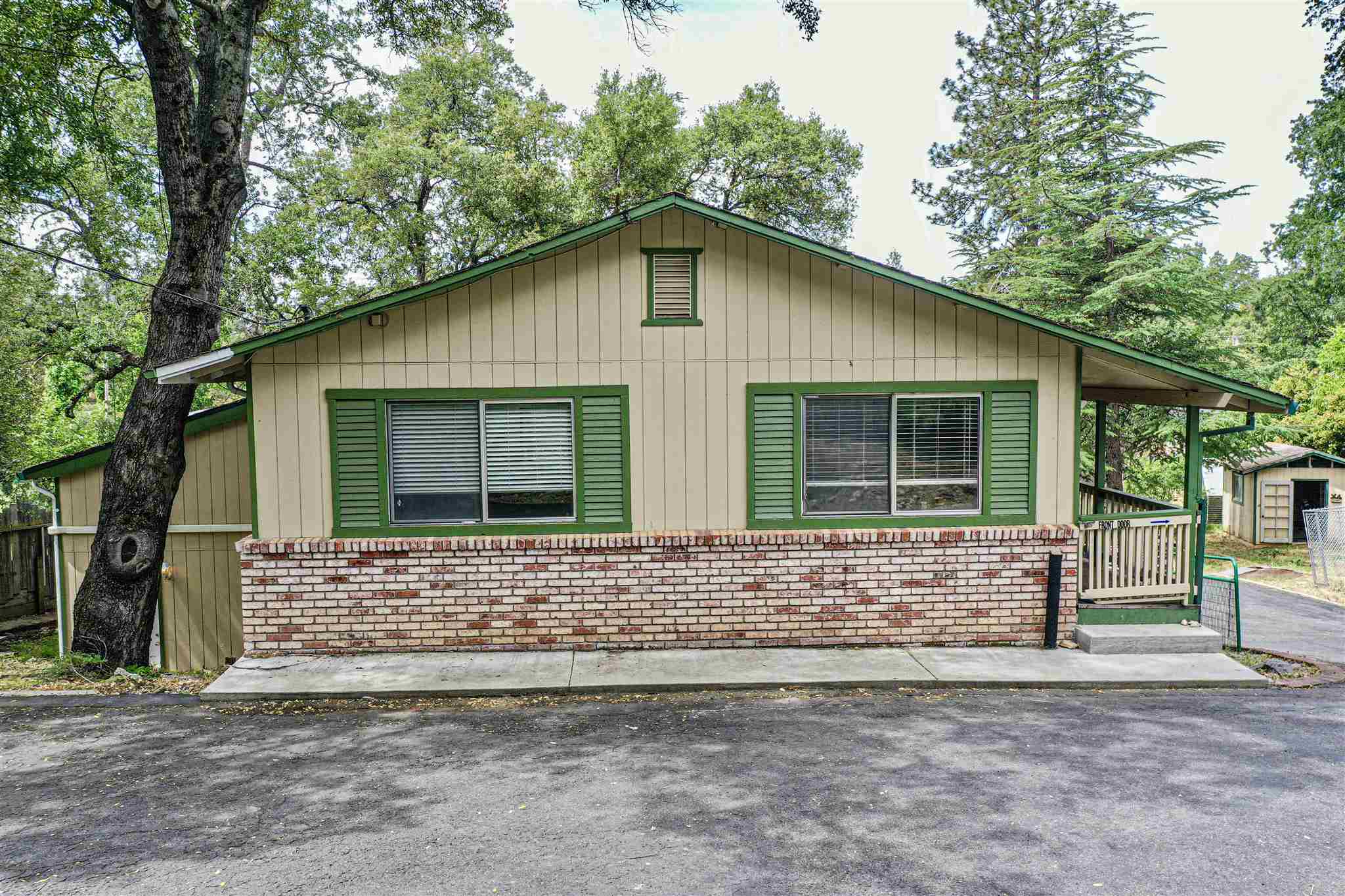 Sonora, California 95370, United States, 3 Bedrooms Bedrooms, ,3 BathroomsBathrooms,Residential,Active,22039