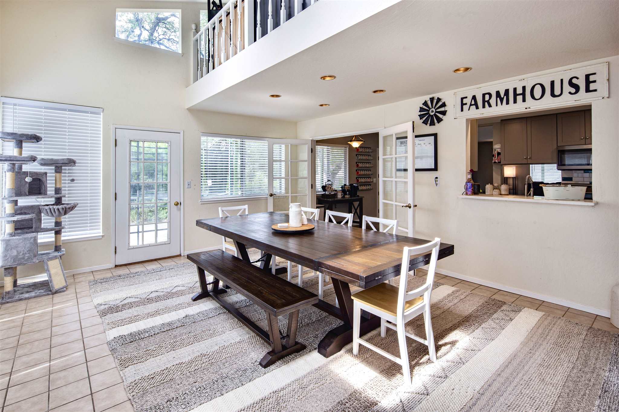 Sonora, California 95370, United States, 3 Bedrooms Bedrooms, ,3 BathroomsBathrooms,Residential,Active,22039