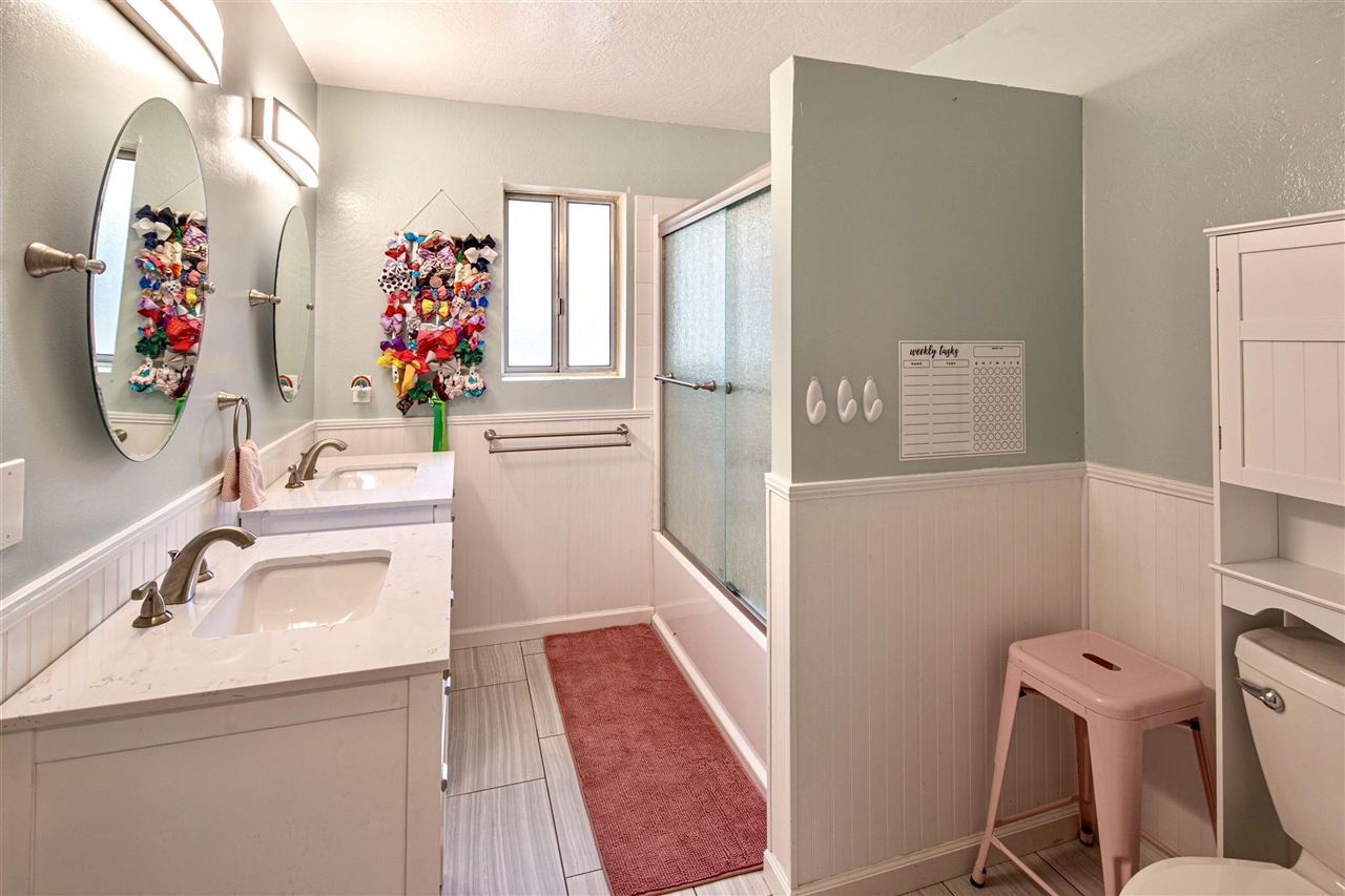 Sonora, California 95370, United States, 3 Bedrooms Bedrooms, ,3 BathroomsBathrooms,Residential,Active,22039