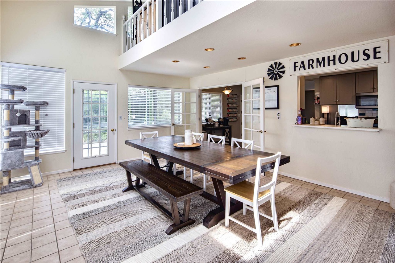 Sonora, California 95370, United States, 3 Bedrooms Bedrooms, ,3 BathroomsBathrooms,Residential,Active,22039