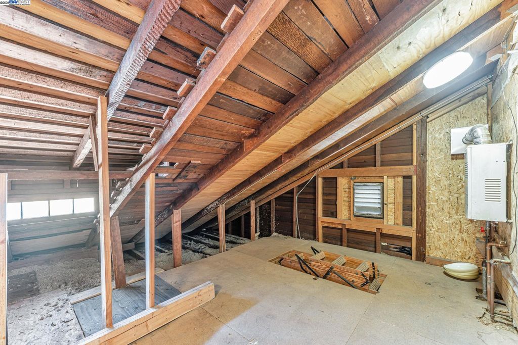 listing image 42