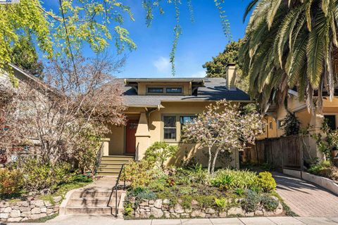 414 Mcauley St, Oakland, CA 94609 - MLS#: 41091939