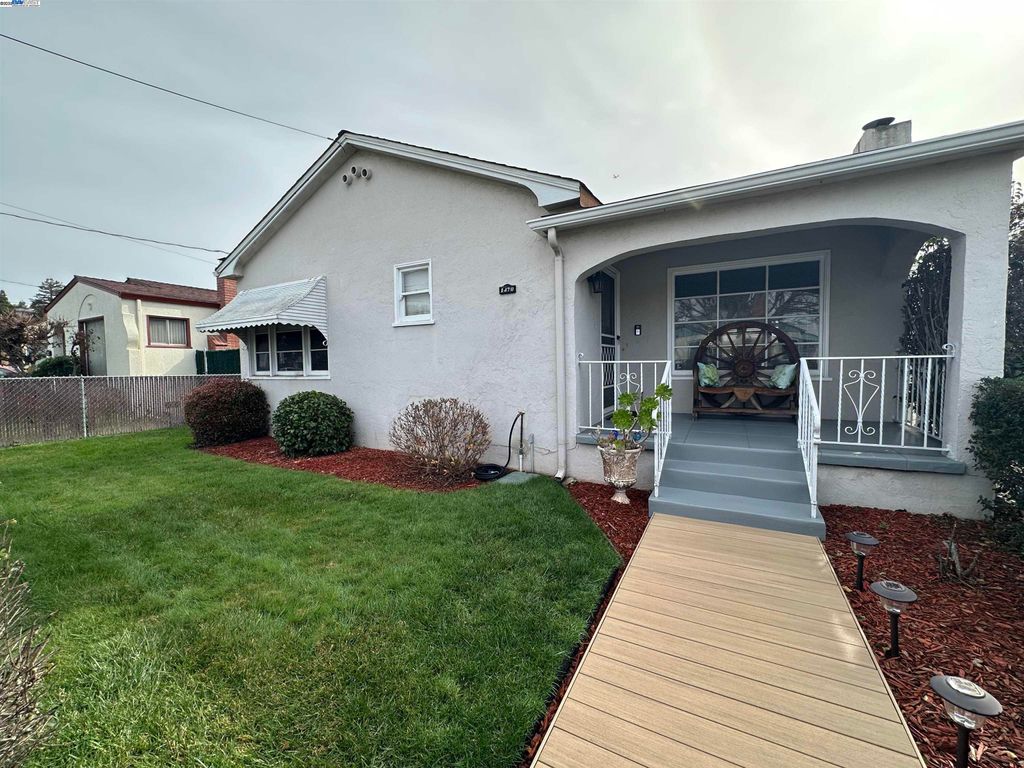 Photo of 1470 171St Ave, Ashland, CA 94541 (MLS # 41116186)