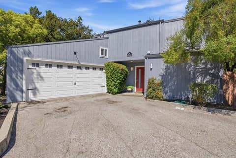 Photo of 982 Wright Avenue #3, Mountain View, CA 94043 (MLS # ML82052275)