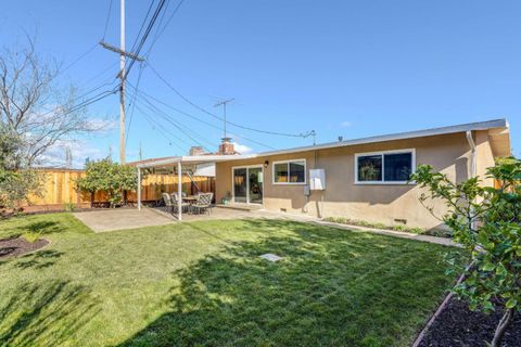 A home in San Mateo