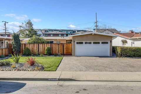 A home in San Mateo