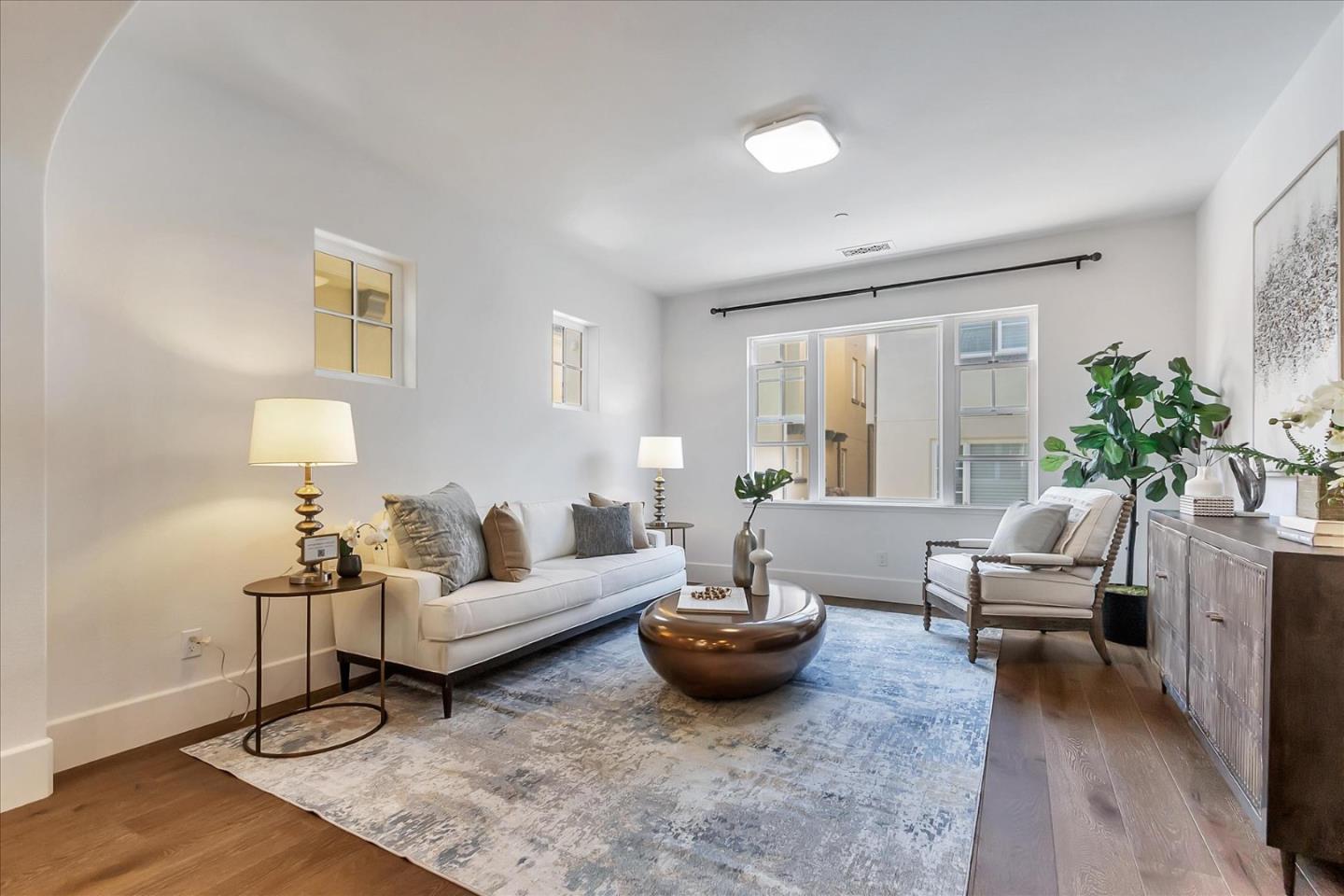 43065 Calle Esperanza