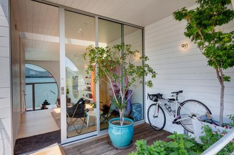 A home in Sausalito