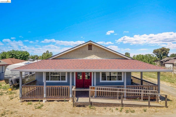1691 EDEN PLAINS RD, BRENTWOOD, CA 94513 - Image 3d6f17e1ea7f874ac2e361c810968eb9/2525397355