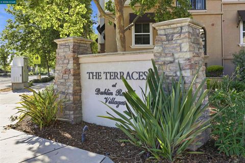 Photo of 3240 Maguire Way #225, Dublin, CA 94568 (MLS # 41132182)