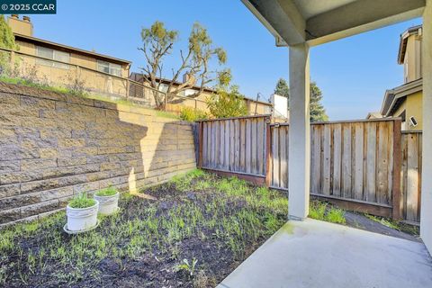 A home in El Sobrante