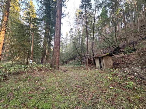 Photo of 22895 S Fork Rd., Twain Harte, CA 95383 (MLS # 41120594)