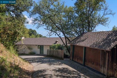 A home in Orinda