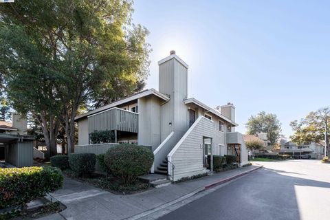 A home in San Leandro