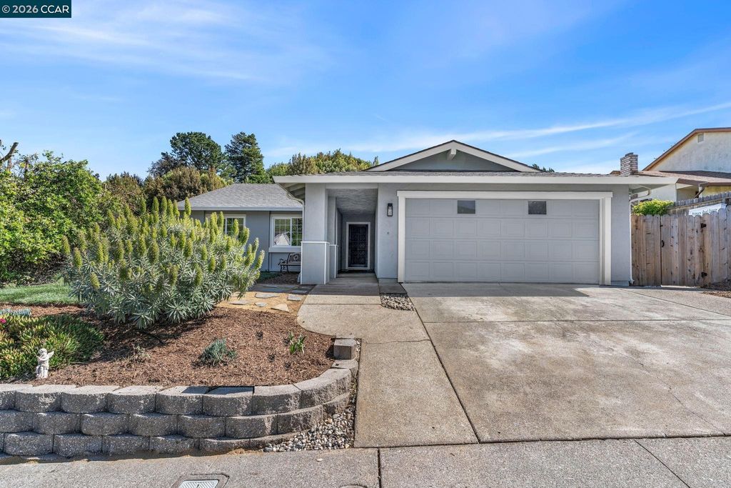 Photo of 212 Panorama Dr, Benicia, CA 94510 (MLS # 41131880)
