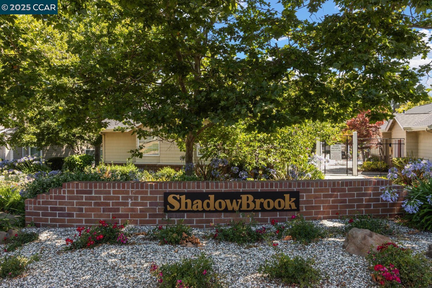 Martinez, California 94553, United States, 2 Bedrooms Bedrooms, ,3 BathroomsBathrooms,Residential,Active,163019